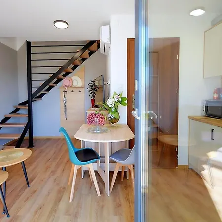 Holiday home Beautiful Terraced House For 5 People, Mielenko