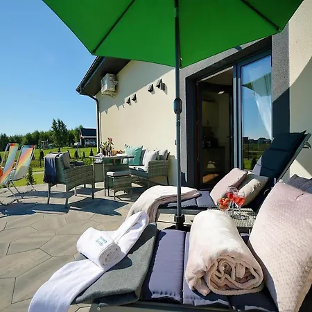 Beautiful Terraced House For 5 People, Holiday home Mielenko